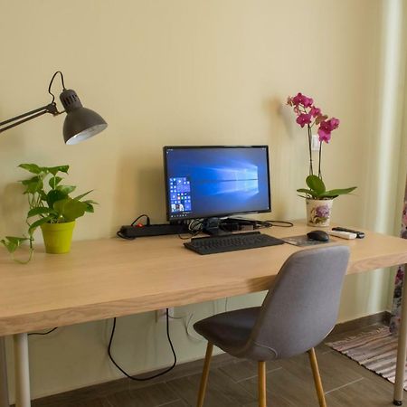 Premium Apartment Lycabettus 3-Bedrooms เอเธนส์ ภายนอก รูปภาพ