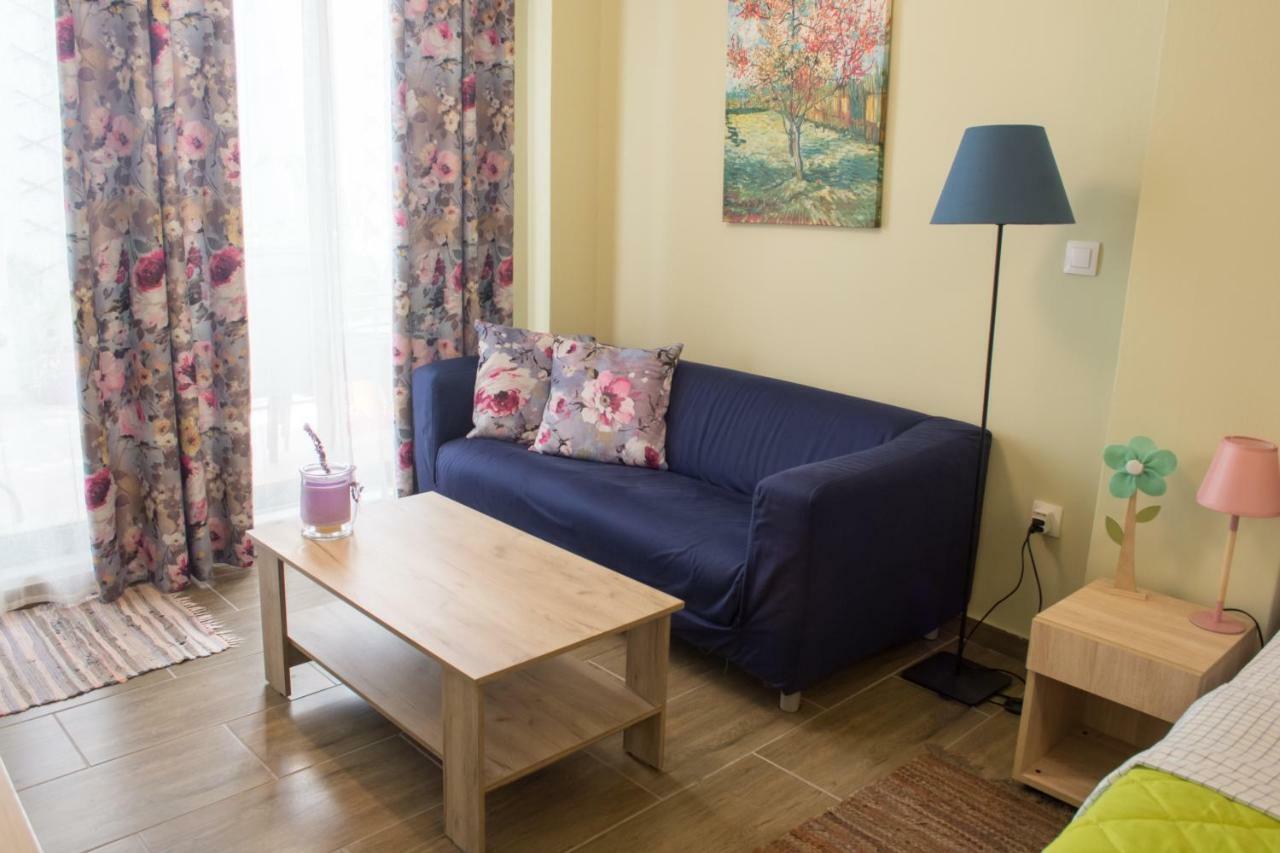 Premium Apartment Lycabettus 3-Bedrooms เอเธนส์ ภายนอก รูปภาพ